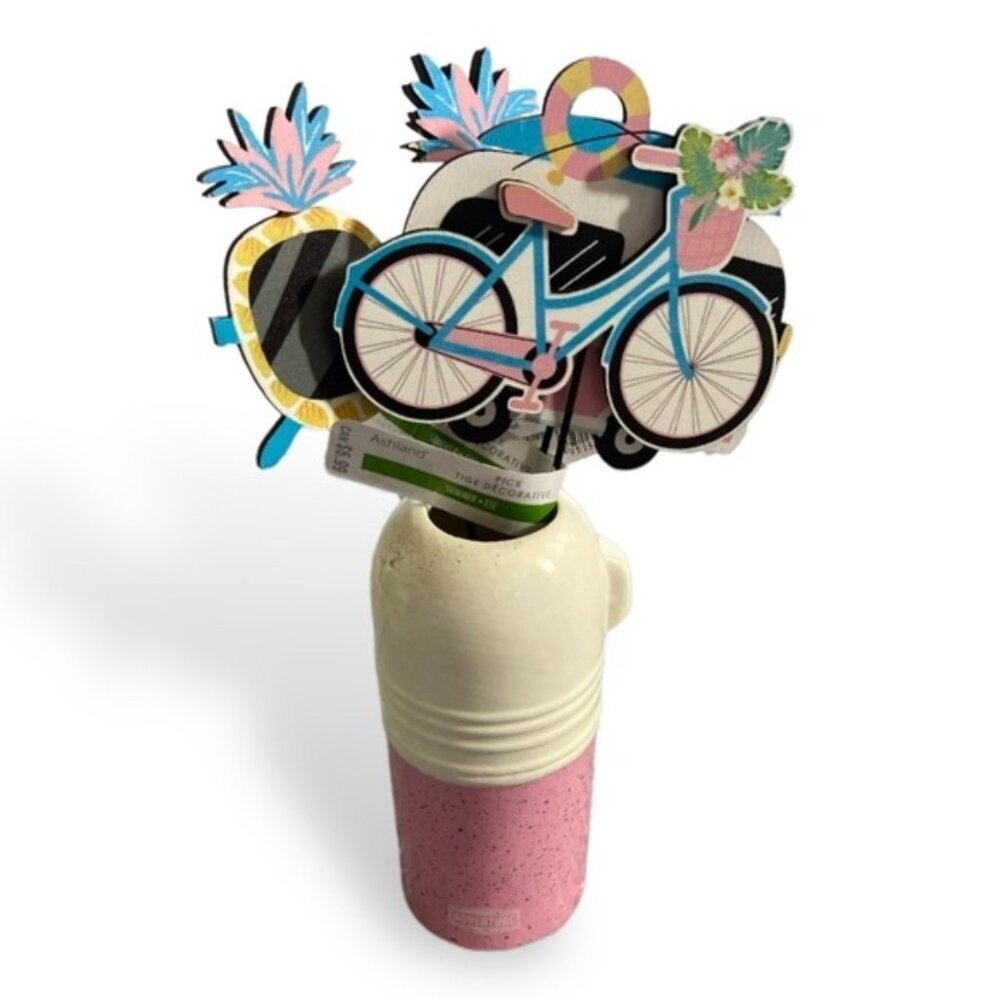 3 photo booth or decor on sticks and vase included by Ashland
